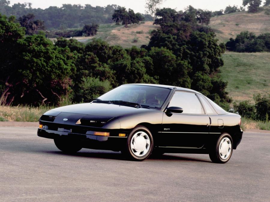  Geo Storm Fastback Coupe 1989 года  (фото 1 из 1)
